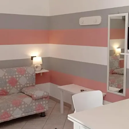 Corte Nel Borgo Минервино-ди-Лечче